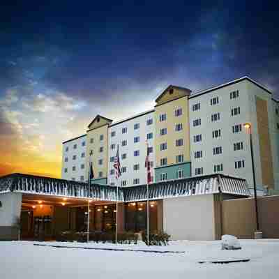 Westmark Fairbanks Hotel and Conference Center Hotel Exterior