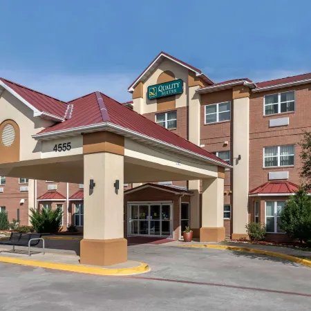 Quality Suites Addison-Dallas