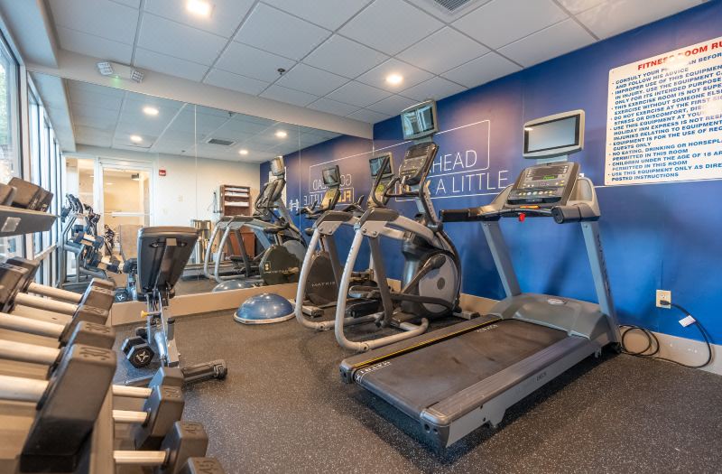 Holiday Inn Express & Suites Cocoa Beach by IHG photo 4