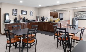 Super 8 by Wyndham Bridgeport/Clarksburg Area
