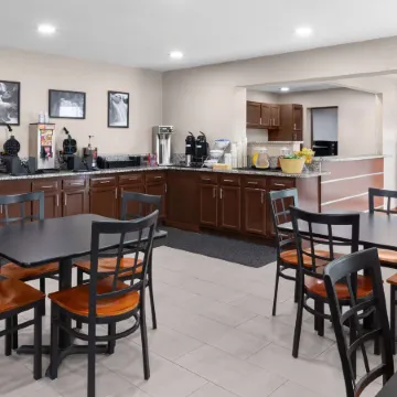 Super 8 by Wyndham Bridgeport/Clarksburg Area
