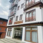 HOTEL KHURUU KHURUU Hotels near Gaden Lingkga