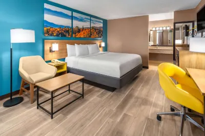 Days Inn by Wyndham Shelby Hotels near Strings Attached