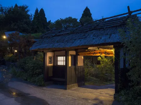 Ryokan Minawa Отели рядом с достопримечательностью «Aso Farm Land»