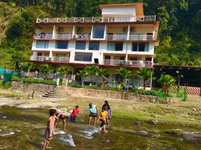 Seven Hills Hotels and Resorts Các khách sạn gần Buddha Park