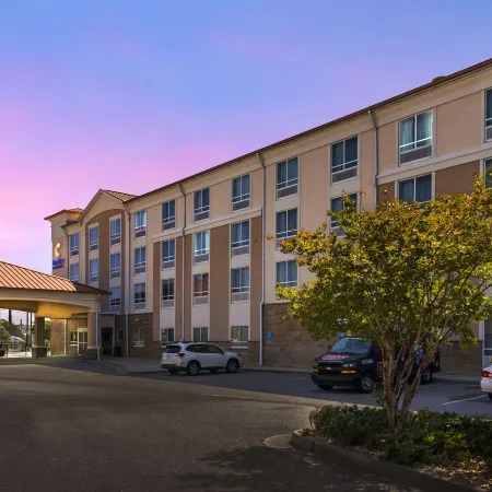 Comfort Inn & Suites