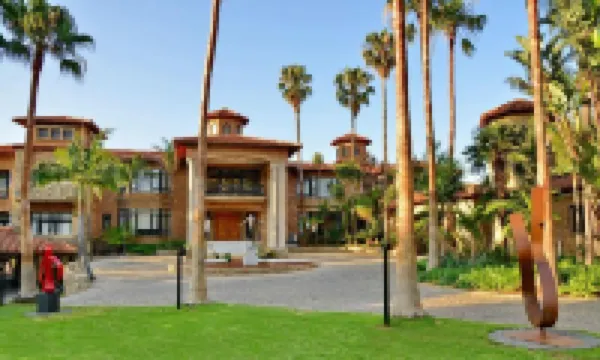 Apogee Boutique Hotel & Spa