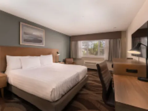 Prestige Hudson Bay Lodge, Premier Collection Hotels in Smithers