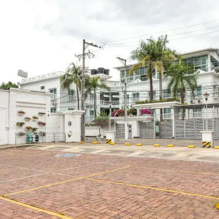 Hotel Manantial Melgar