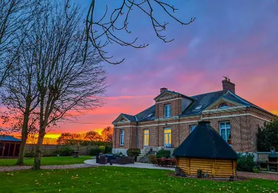 Le Château des Lumières de la Baie de Somme Chambre d'hôtes de Charme 셍-발르히-슈흐-솜 호텔