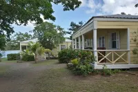 Yepton Estate Cottages Hotels in Jolly Harbour
