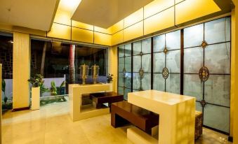 Fantasy Hotel & Resort