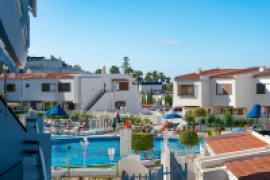 2 Br Aprt Ocean View