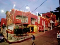 호텔 지후아카라콜 Zihuatanejo de Azueta 호텔
