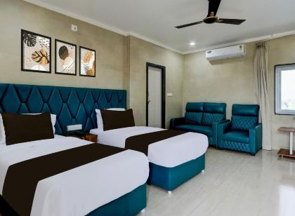 Hotel O PR GRAND
