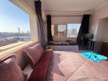 Isis Hostel 2