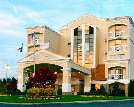 Four Points by Sheraton Charlotte - Pineville Hotels in Pineville