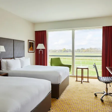 Lingfield Park Marriott Hotel & Country Club Отели в г. Лингфилд