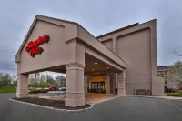 Hampton Inn Clinton Hotels in Lebanon
