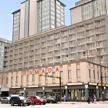 Ramada Plaza by Wyndham Calgary Downtown