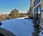 Tranquil White Mountain Lake Escape Lake Access with Beach