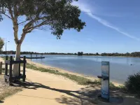 Shoal Cottage - beach escape