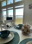 New! Drift away in Bayfront 2-bedroom Turquoise cottage