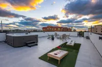 Milos Beach House "BRAND NEW" A Luxe Haven Steps from the Beach-ROOFTOP SWIMMING