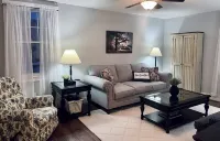 House On Market Hotels in Union County