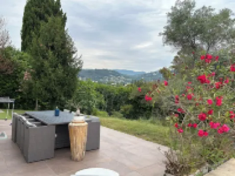 Villa Moderne 盧河畔拉科爾酒店