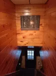 Bear Bottom Cabin. Your own getaway adventure!Sleeps 16 - 4 bedrooms