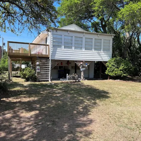 A coastal getaway in a private neighborhood in quaint Duck, NC