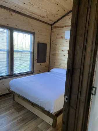 Tiny Homes for Rent, minutes to the Casino, Golf Course & Water Park. Отели в г. Neshoba County