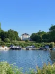 Beautifully Appointed One Bed Apartment. Near Richmond Park, and Kew Gardens Hotels in Twickenham