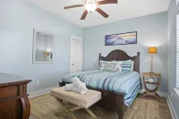 Fall Family Special ~ Private Heated Pool & Hot Tub ~ King Beds ~ Ocean View