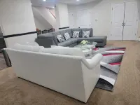 Beautiful 4 Bedroom Vacation Home in Columbus Ohio with Garage Parking