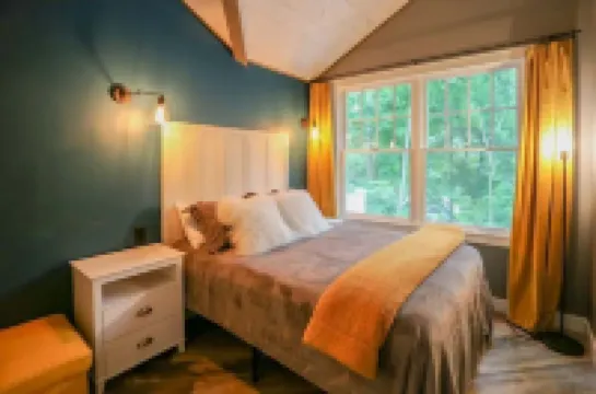 Updated cottage "Beriozka" on Cedar Lake