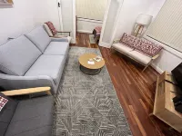 Bondi Beach is at your easy reach. Hotels in North Bondi