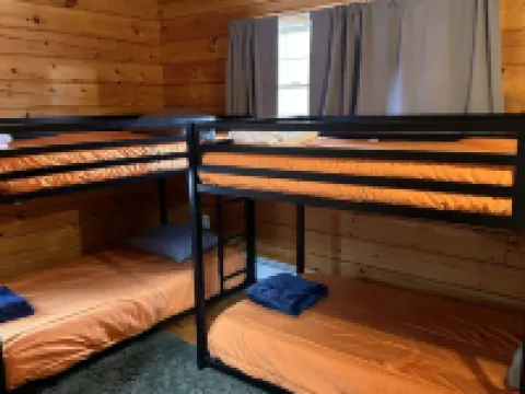 Log Cabin 1.6 Miles from Newfound Lake! Pet Friendly! Sleeps up to 10 Hotels in Bristol