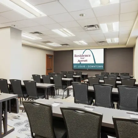 Residence Inn by Marriott St. Louis Downtown