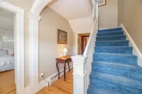 Stunning views! 3 minute drive to Sunday River Ski Resort.