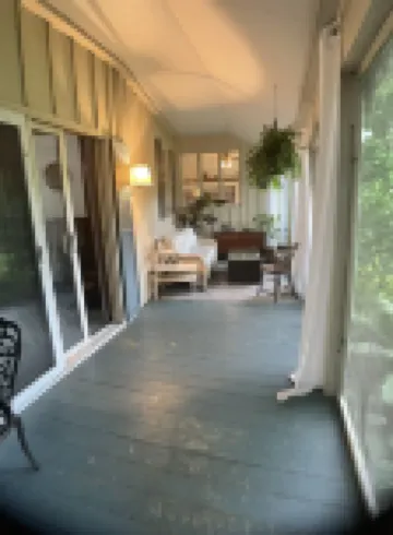 Renovated Ranch 5 Bed 2 Bth, Open concept. Close to beaches, airport & Portland