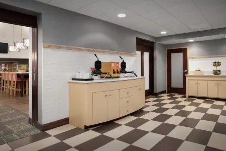 Hampton Inn & Suites Knoxville/North I-75