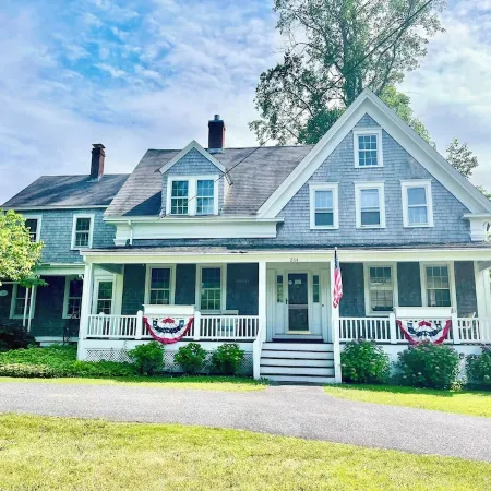 Cape Cod Estate: 2 Homes, Pool, Tennis Court, Game Barn and Bar, Sleeps 20