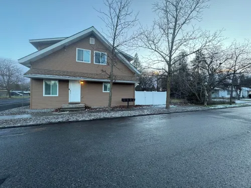 Condo in Quiet Neighborhood, Close to Everything!