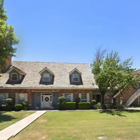 Sunsets & Shows! Gorgeous, Private 1 Br Listing!