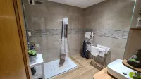 Self-contained 75 m2 apartment on the ground floor of a villa, air-conditioned, seafront