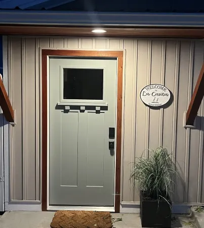 La Casita! Brand new cottage with boat parking overlooking Honey Creek Marina!!!