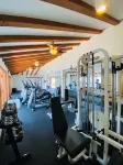 Hamilton Cove 2-bedroom condo with golf car & A/C in pleasant Catalina Island - Gym