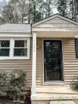 Benny's Bungalow- ITB Five Points End Unit Condo! Family and Pet Friendly